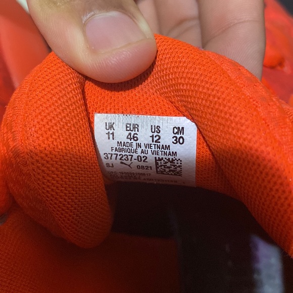 Mb01 basketball shoes - Picture 2 of 4